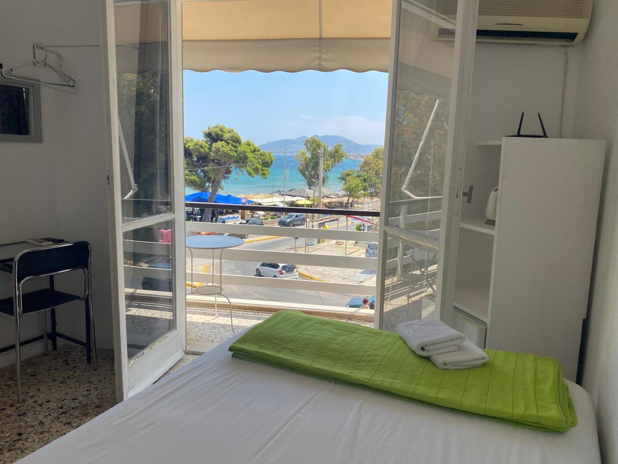 Starfish Vacation Rentals - Athens Int. Airport Artemida  Esterno foto